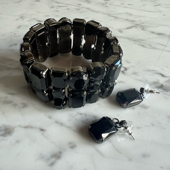 ✨Free with purchase✨Jet black faceted stone set - bracelet and earnings - Picture 1 of 7